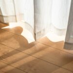 フローリングに当たる日光